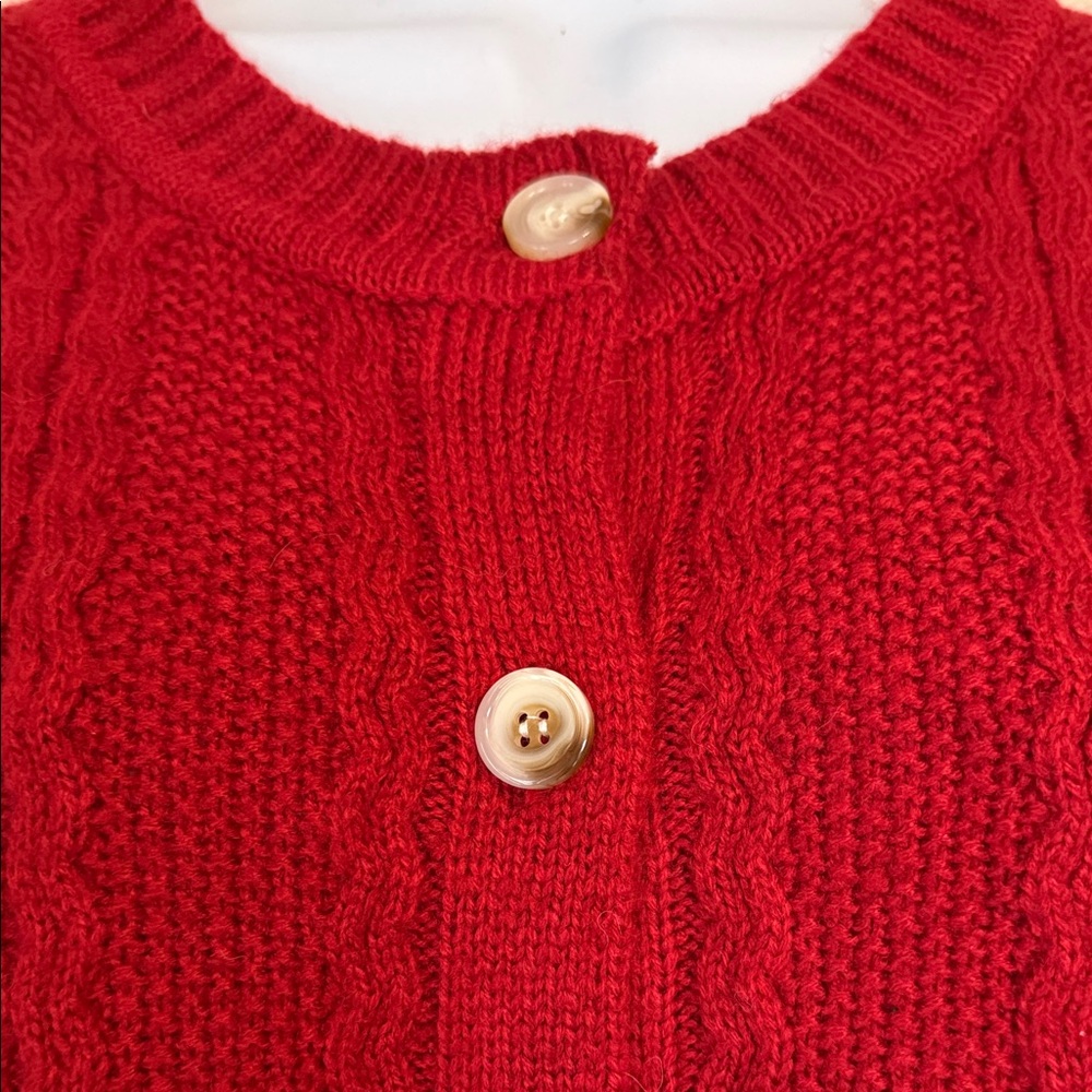 Elegant Red Button-Up Cardigan - Picture 3 of 4